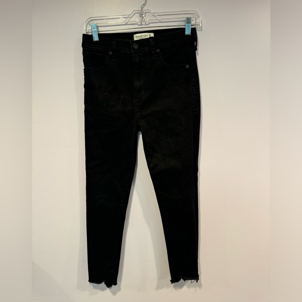 Black Abercrombie and Fitch the skinny high rise jeans